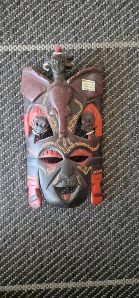 Afrykańska maska dekoracyjna