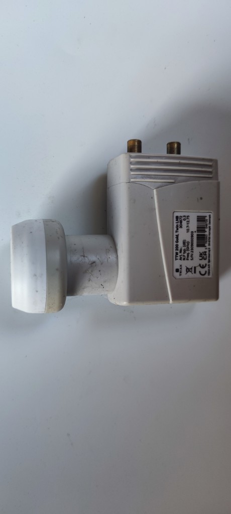 Konwerter satelitarny Twin LNB