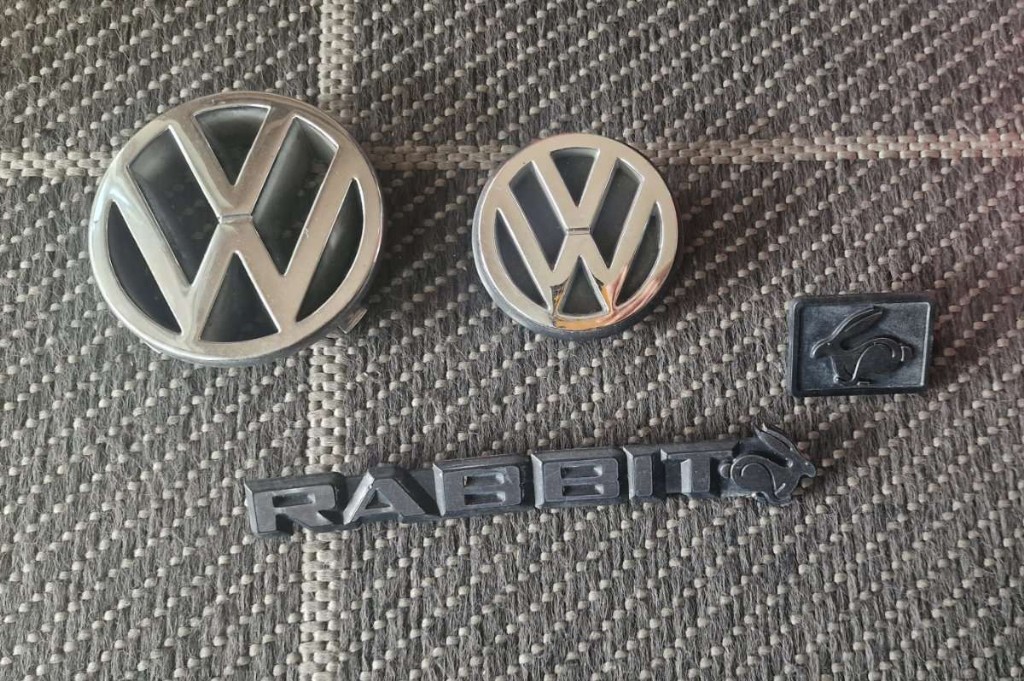 Zestaw emblematów VW Rabbit